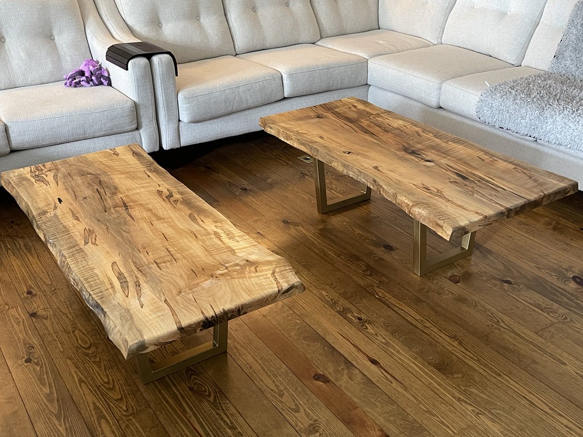 Finally finished these live edge coffee tables. If i dont ever work with epoxy again it will be too soon…
