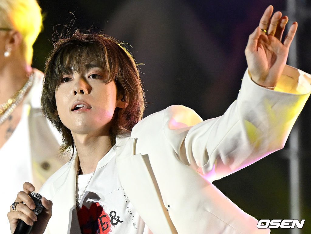 jinwoo pics ♡ tweet media