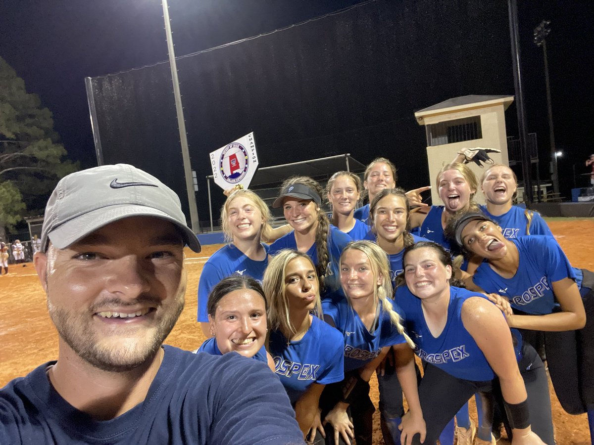 Kyle Parmley 🥎 tweet media