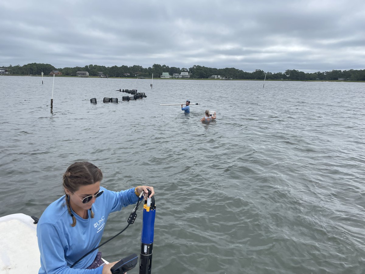 MFPiehler's tweet photo. An absolute treat to get out in the field today!  Cloudy and cool day (in July, in NC!) sampling water and sediments in oysters leases throughout the Newport River.  #PiehlerPosse https://t.co/oxThtF8QJG