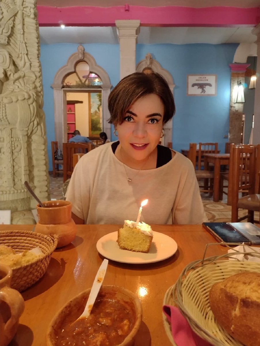 Gracias 🙌🏼 gracias 🙌🏼 gracias 🙌🏼
Feliz y enamorada 💘 = PLENA