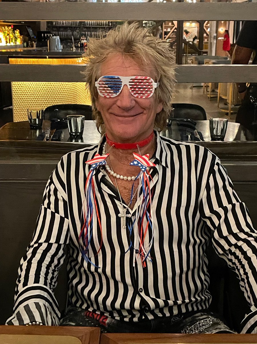 Jamieone9's tweet photo. @SunderlandAFC Happy Birthday Rod https://t.co/7zV363eGiU