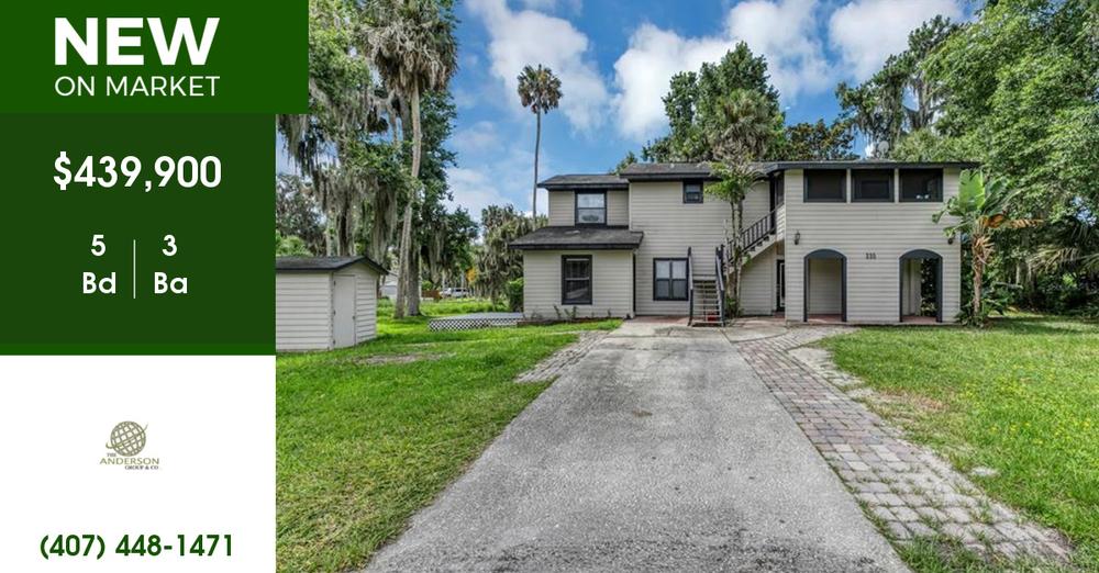 rlstockwell's tweet photo. This distinctive and affordable two-story charming home is like no other! You must see it to appreciate it’s 2241 sq feet and get this, NO HOA!!!! SO many possibilities https://t.co/bXuZCzv8nM
