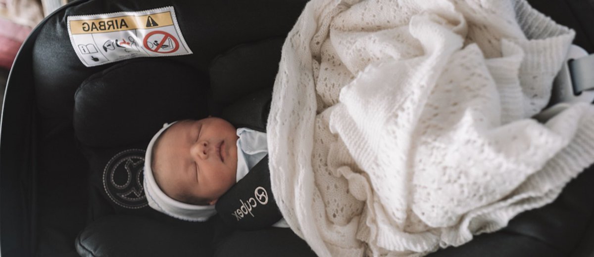 Patricemamaof1's tweet photo. Getting ready to go to lunch for the first time with baby! #firstouting https://t.co/zeI8WEqOQ4