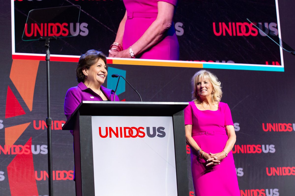 So honored to host @FLOTUS at our Annual Conference today in San Antonio. She has been a great educator in, and a great amiga to, our community for years. Privileged to call her a friend. #UnidosUS22