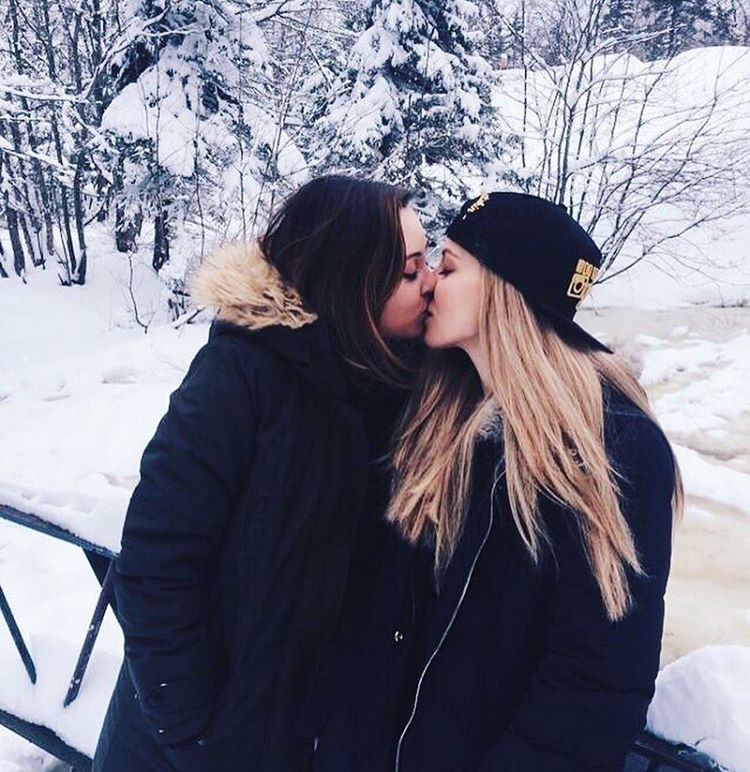 Jessxwp's tweet photo. ❤ SPOILER: 
A vibe do penúltimo capítulo de Além do Silêncio é essa aqui: https://t.co/VITdIGxmKE