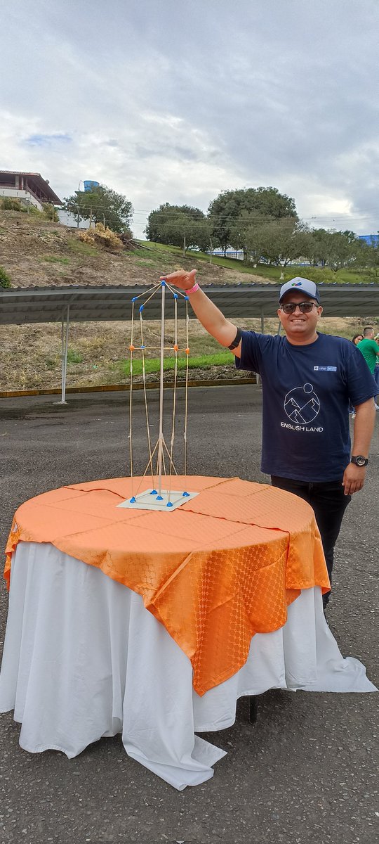 Erinzøn Centanarø tweet media