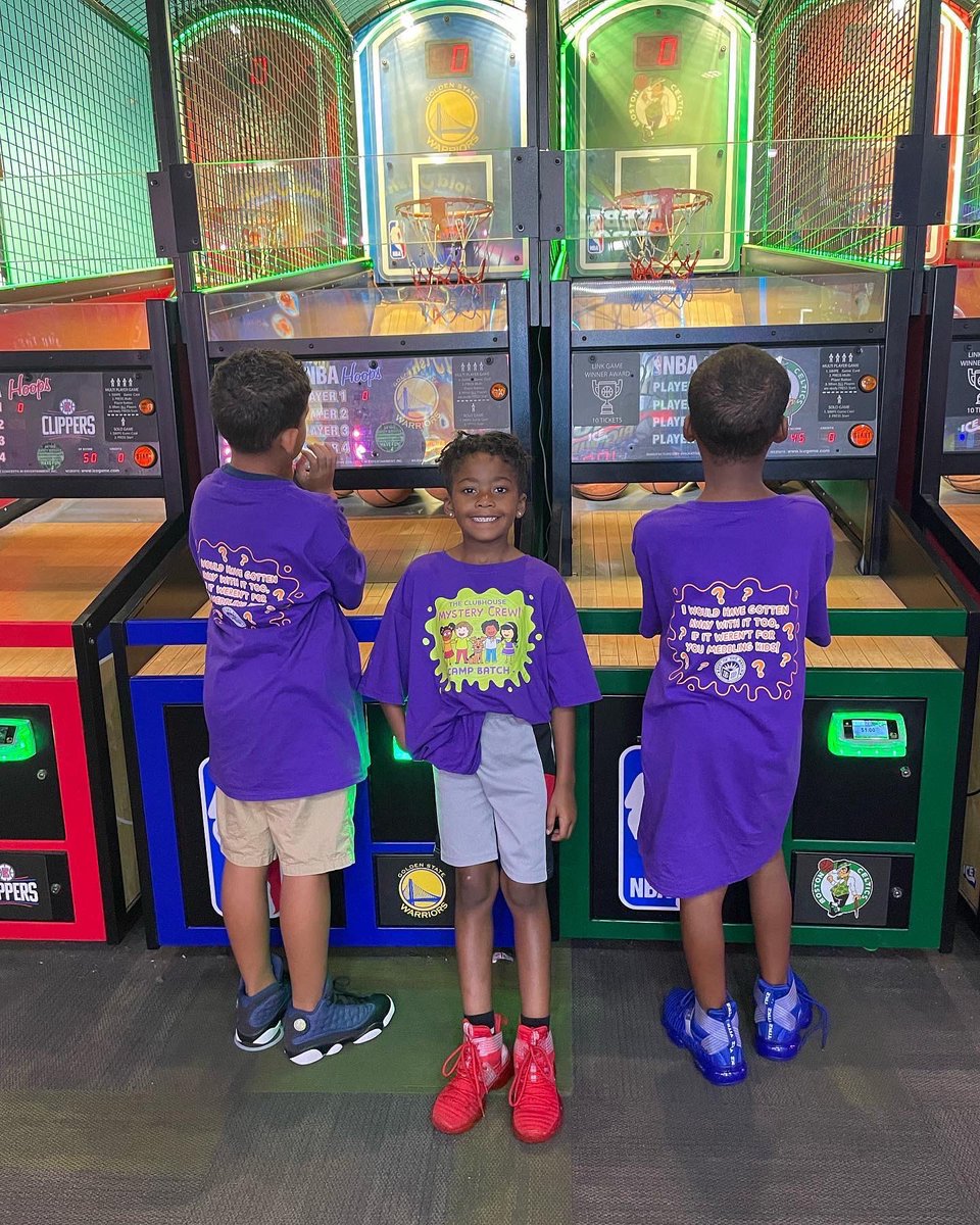 BestoftheBatch's tweet image. Today we took all of Camp Batch, Girl Talk and Project C.H.U.C.K. Skills Campers to @Zone28Complex for an eventful day🚌

They had the opportunity to bowl 🎳 play arcade games🕹 Laser Tag 🔫  mingle with friends 👏 and to top it off, lots of smiles and fun 🤩 

#CampBatch #Summer