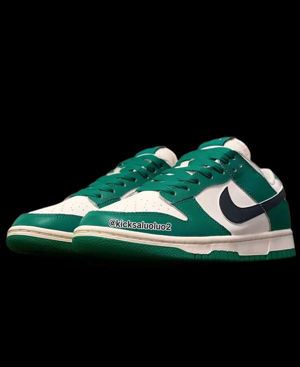 JustFreshKicks's tweet image. Nike Dunk Low “Lottery” comes with scratch-off swooshes 🎰 bit.ly/3asZWHg