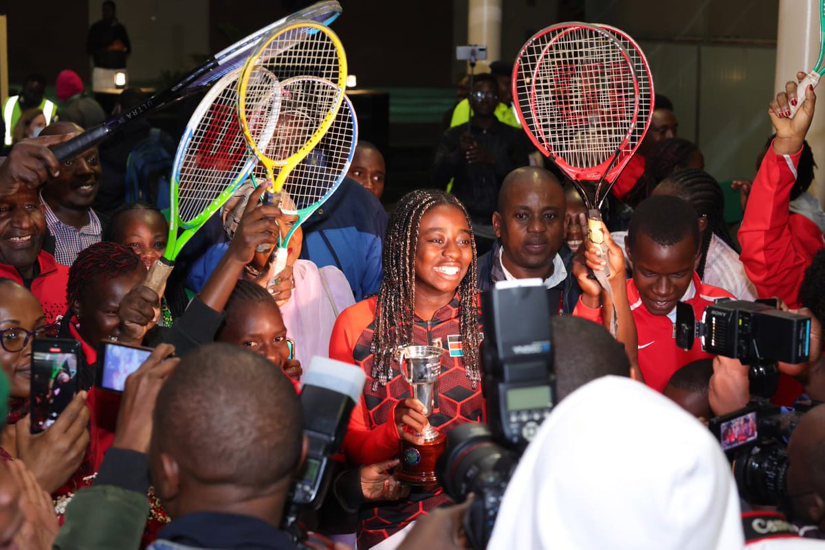 Okutoyiangella2's tweet photo. Thank you all for the warm welcoming https://t.co/NJFADt3ajW