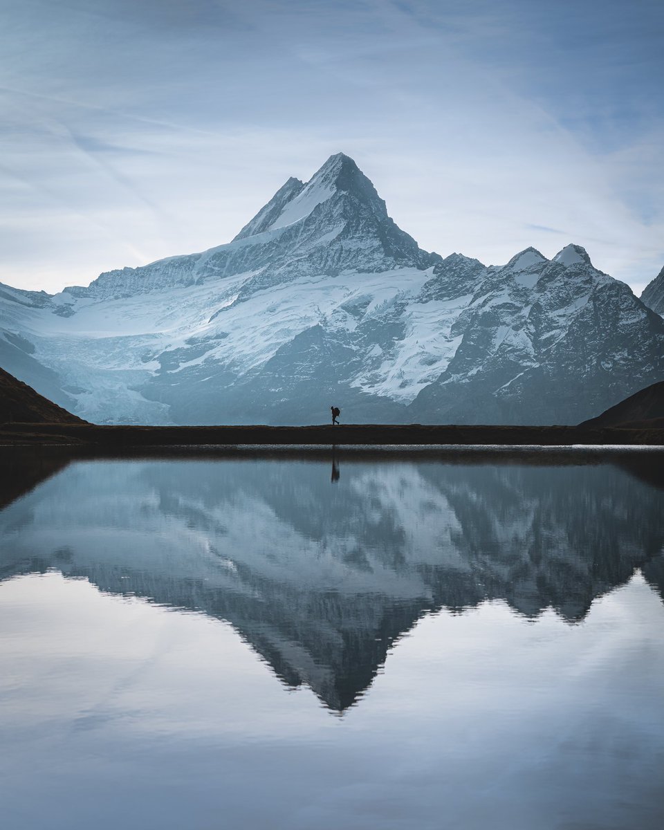 🧵 1/ The Lone Hiker is now on FND