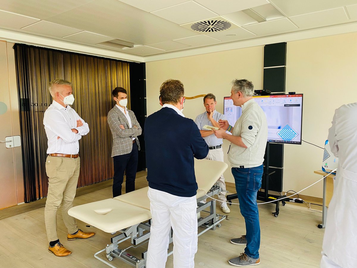 coldplasmatech's tweet image. Die Wundrebellen können auch Reha - heute zu Gast bei der Johannesbad Unternehmensgruppe in Bad Füssing. Es hat Spaß gemacht, den Klinik- und Pflegeleitern vorzustellen, welch sehr gute Ergebnisse bei der Heilung von chronischen Wunden erzielt werden können. 8 WOCHEN SIND GENUG!