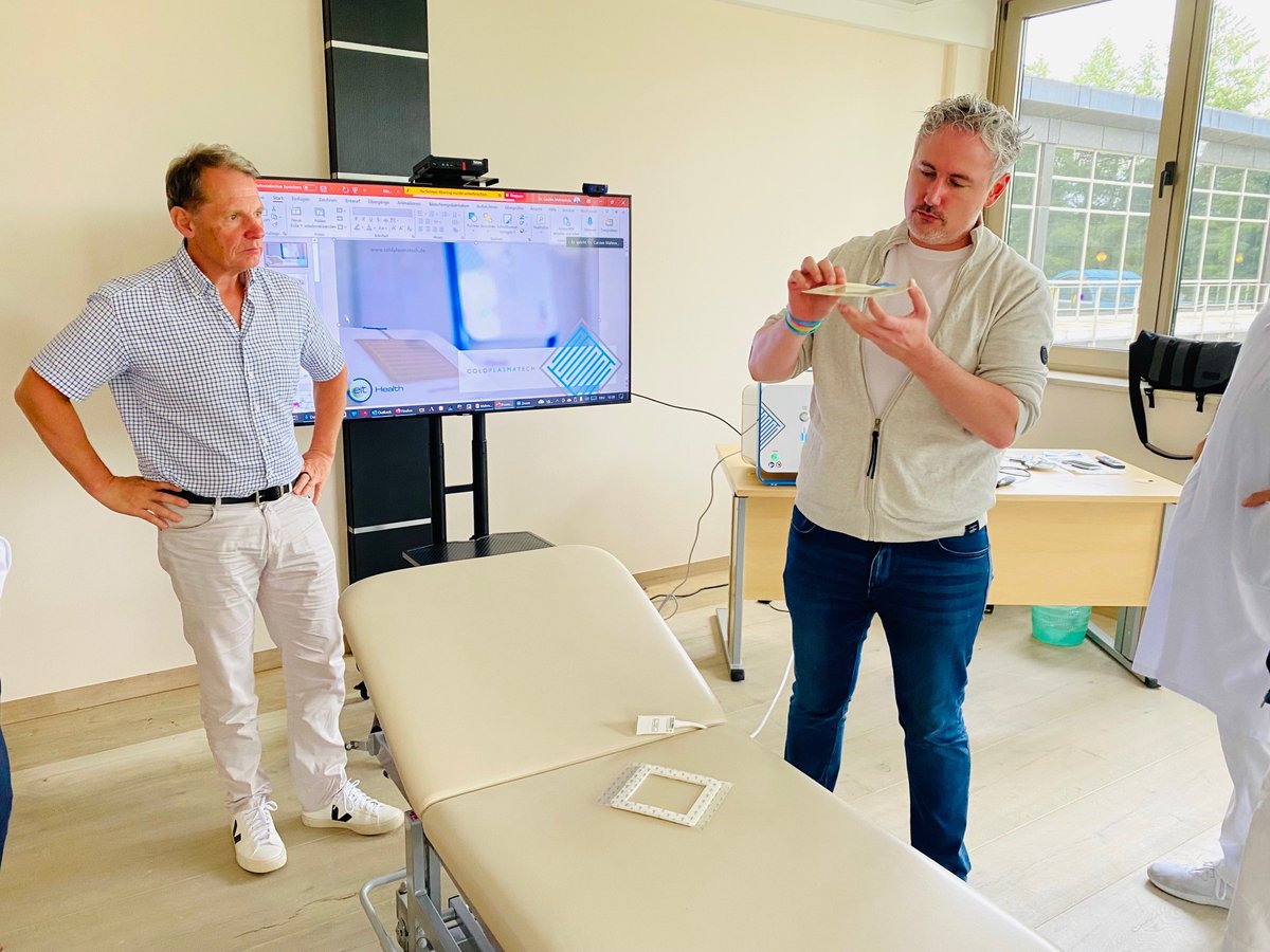 coldplasmatech's tweet image. Die Wundrebellen können auch Reha - heute zu Gast bei der Johannesbad Unternehmensgruppe in Bad Füssing. Es hat Spaß gemacht, den Klinik- und Pflegeleitern vorzustellen, welch sehr gute Ergebnisse bei der Heilung von chronischen Wunden erzielt werden können. 8 WOCHEN SIND GENUG!