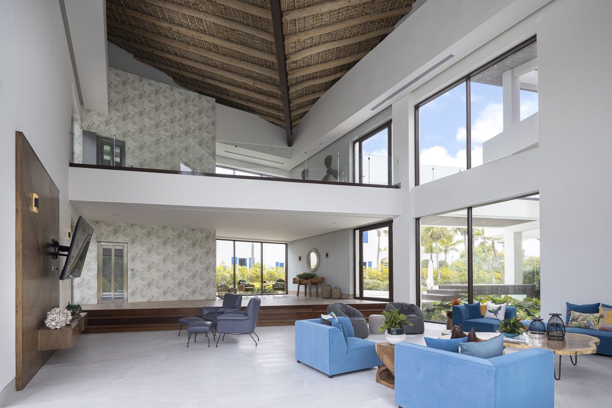 BestInProGroup's tweet photo. Construcción y ejecución de carpintería para #VillaFundadores26 #BestinproGroup

Mobiliario: @grupopalord
Construcción y carpintería: @bestinpro_group
Arquitectura: @rauldemoya
Interiorismo: @paolaalvaradostudio
Fotografía: @haroldlambertus https://t.co/1aoE40rHBl