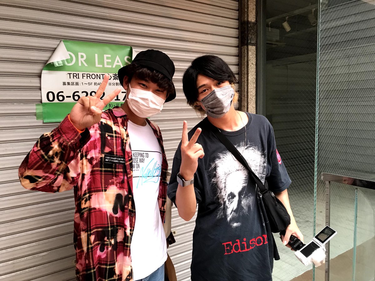 429no_to's tweet photo. 1年前はNovelbrightのキャパ80人のアメリカ村ドロップワンマンライブ！
これ行けたの奇跡だった…
初めて雄大と同じ服着てった日。
そしてみおんの誕生日ライブ！セトリも半端ない。
これは二度と行けないやつって思ってます🥺
#choninglight #アメリカ村ドロップ 

みおん誕生日おめでと！
@miion___ https://t.co/3x0z0NCskK