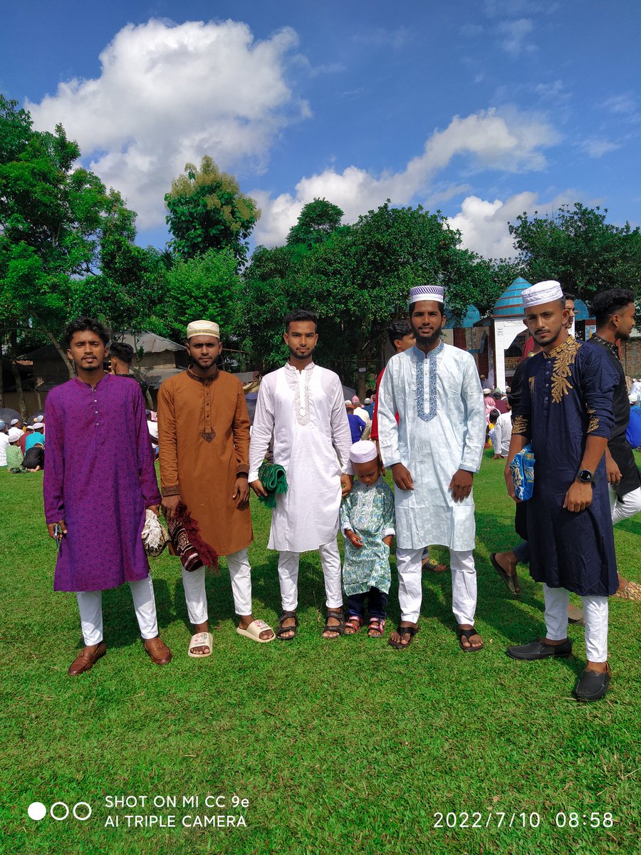 _md_s_u_m_o_n__'s tweet image. Eid Mubarak 🌙
#eidmubarak