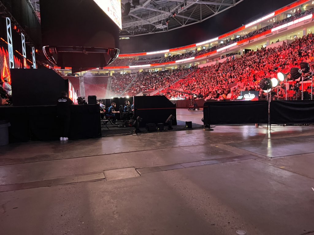 Taking a moment to reflect on the way home from the <a href="/PlayApexEsports/">Apex Legends Esports</a> #ALGS Year 2 Championship, and it’s been a crazy 9 months since I joined EA at the start of the season, so a special thanks to all of the staff, players, teams, fans and partners for making it all possible!