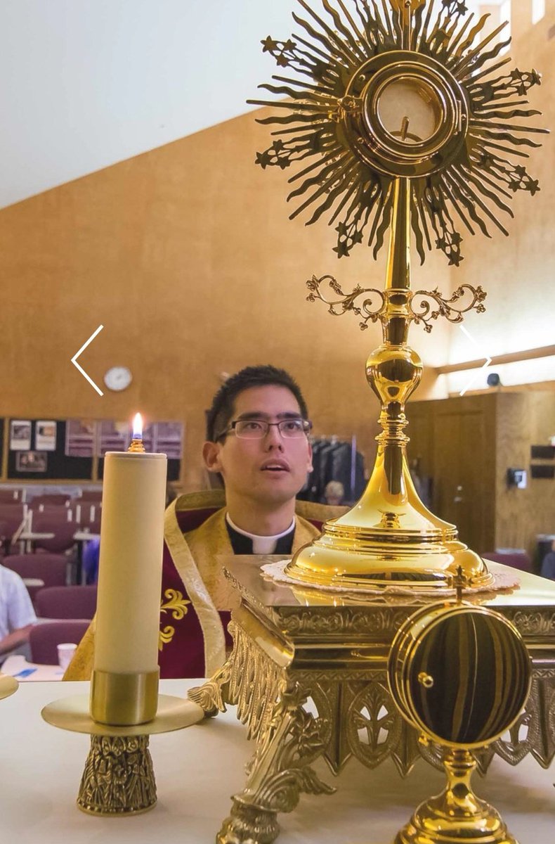Sachinettiyil's tweet photo. Eucharistic adoration at a Chesterton Academy school. The Chesterton Academy which was founded in 2008 has now 50 schools across the United States. The schools which focuses on the Classical Curriculum are flourishing with enrollments. https://t.co/pFLbXSzTYW