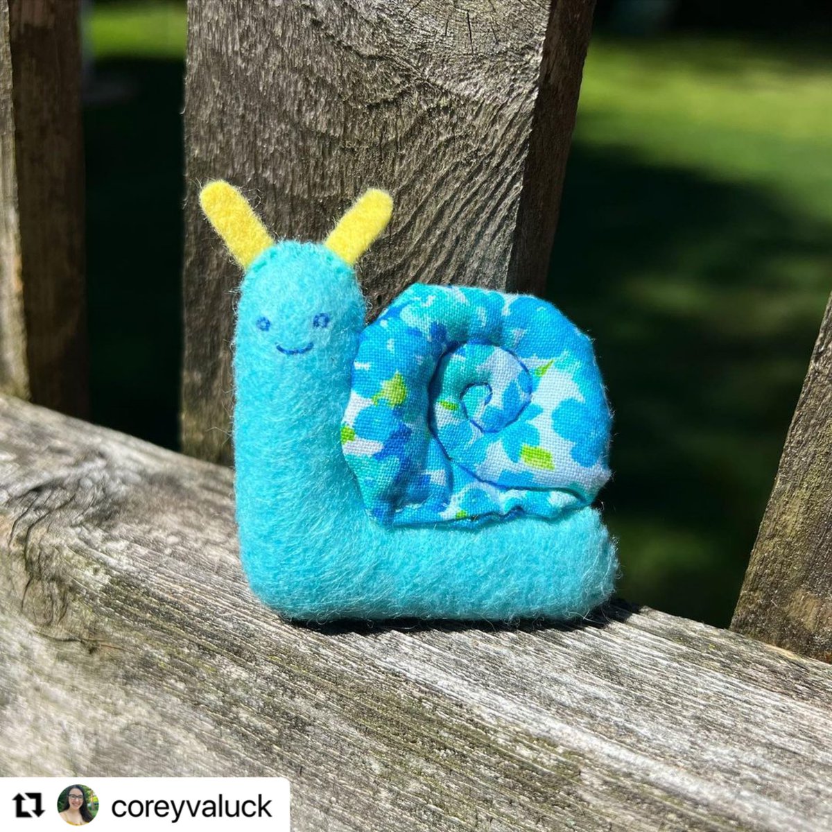 Re-sharing from @coreyvaluck … 
Here's my last little #defad2022 bug pal! I might not be so set with my themes for a bit, we'll see. Usually my dolls are all felt, but this one has a cotton shell 🐌🐌
#delawarefunaday2022 #delawarefunaday #coreyvaluck #defad #defunaday2022