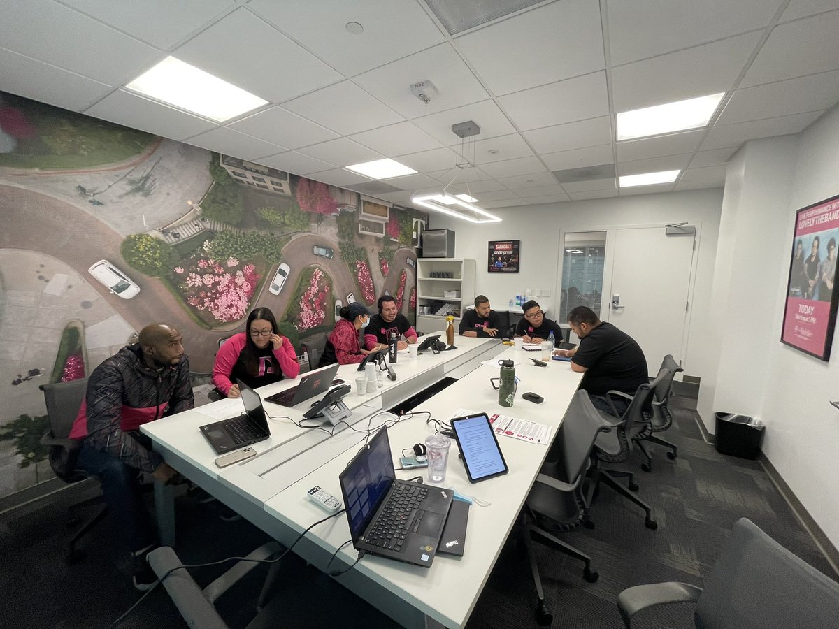 Tiffany P. Huang tweet media