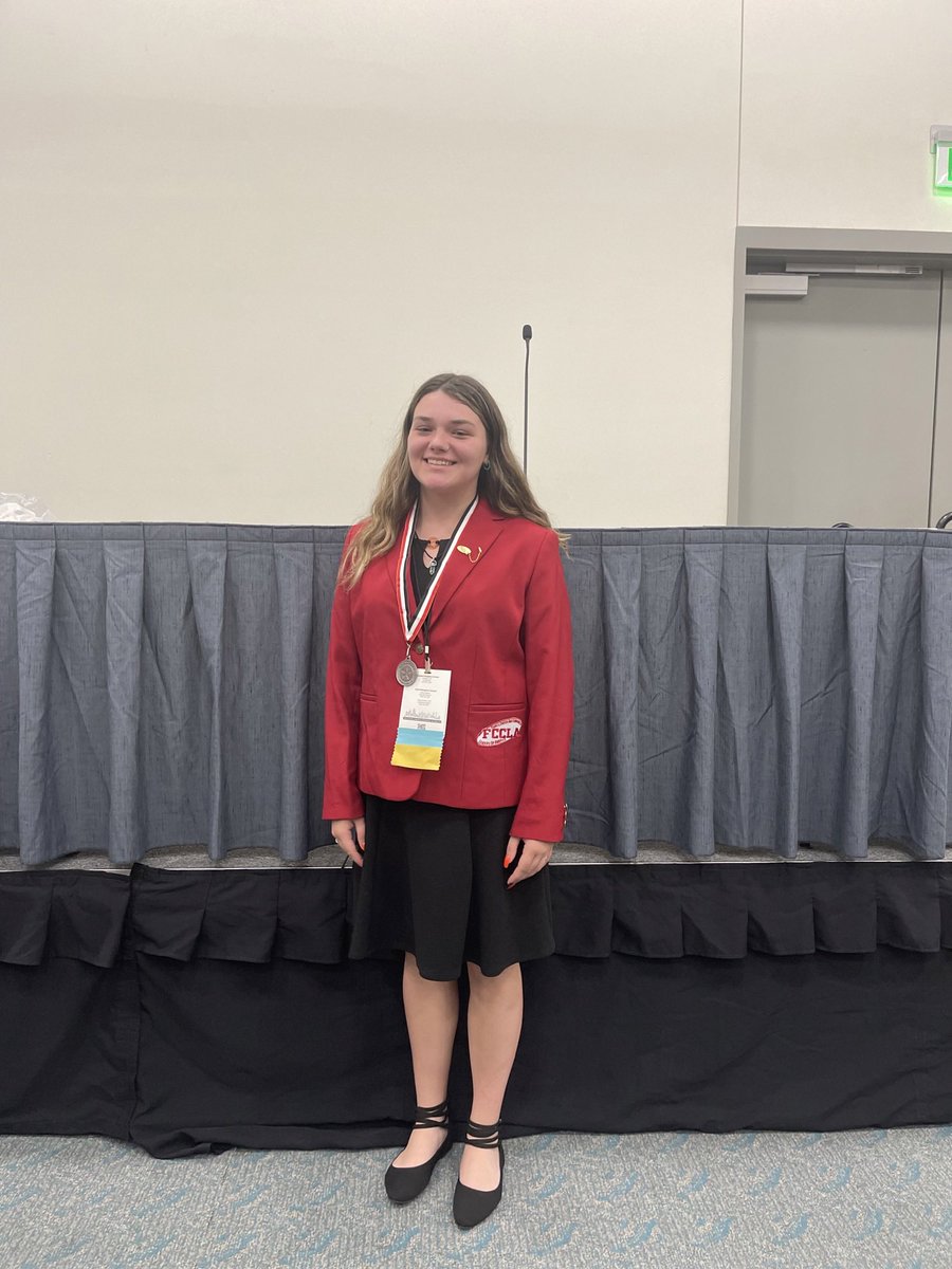 HCSCTE's tweet photo. Congrats to @SJHSinfo FCCLA students for their success at Nationals held in San Diego, CA! 

SJ students took Gold and one of the Top Ten in the Nation in the Star Event Promote and Publicize

They also won Silver in the Repurpose and Redesign Star Event

#hcscte #cteinsc #fccla https://t.co/LBnRdWqJiZ