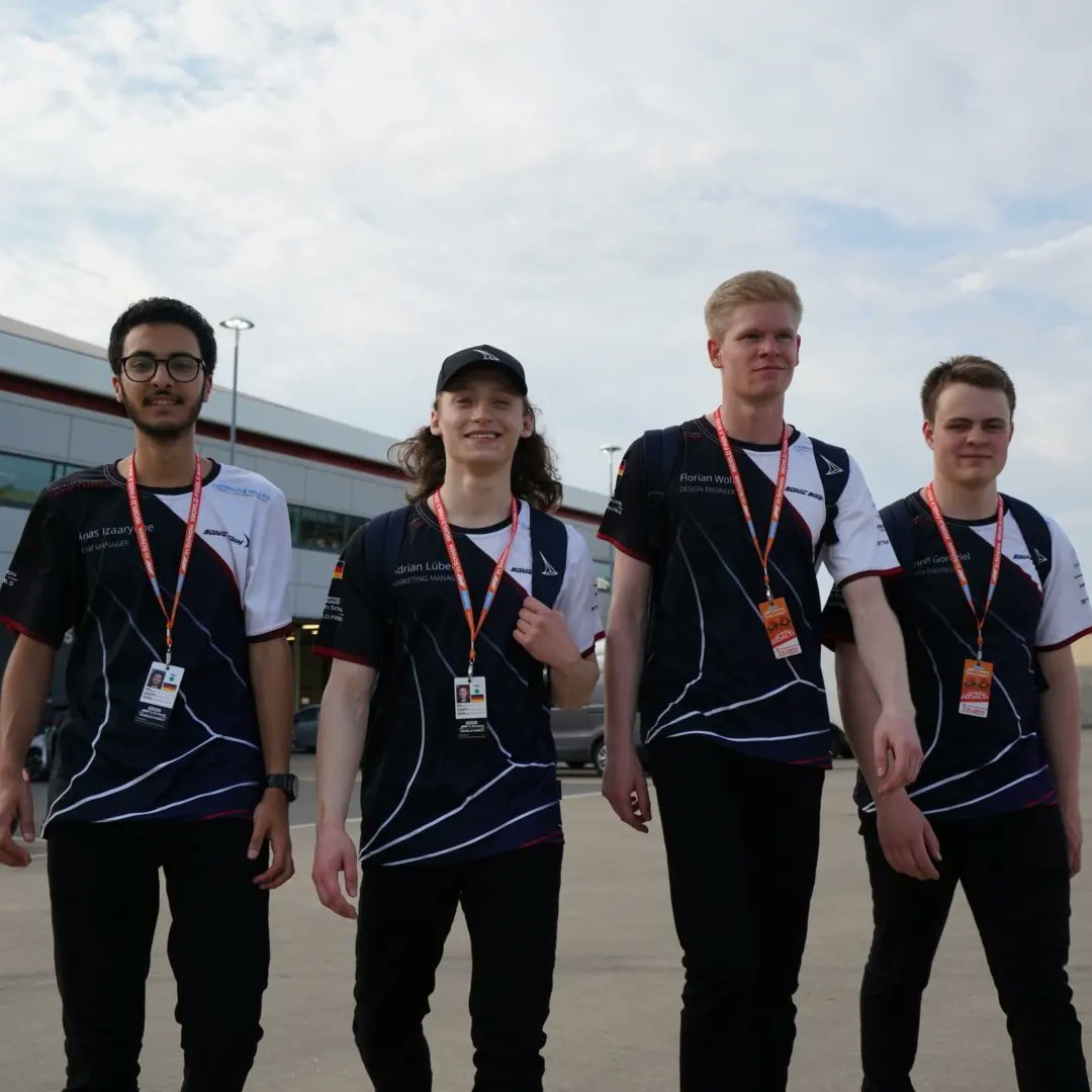 What a first competition day this was! We are happy with our judgings and achieved the 4th fastest racetime of the day. Let's keep pushing tommorow!