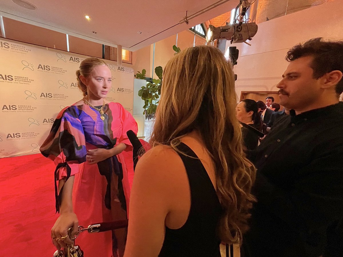 The one, the only… Emily Blunt! 👏 Tonight’s wonderful <a href="/StutteringTx/">American Institute for Stuttering</a> Freeing Voices, Changing Lives Gala host - &amp; actress &amp; AIS Board Member. #ASRSharesStories