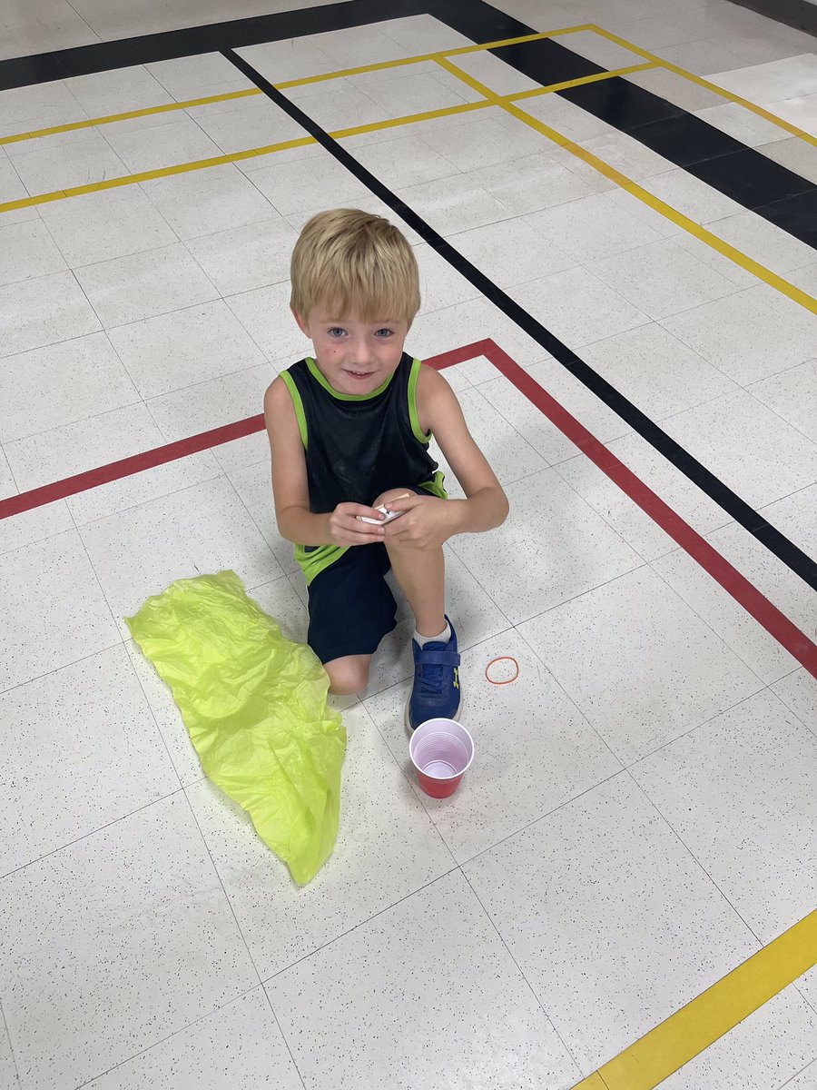 LDAWE1's tweet photo. We had an awesome first day! We reinforced some math skills by playing Hulk Smash Math! #SuperHeroAcademy #LDAWEcommunity #SummerCamp https://t.co/9r80snCzdJ