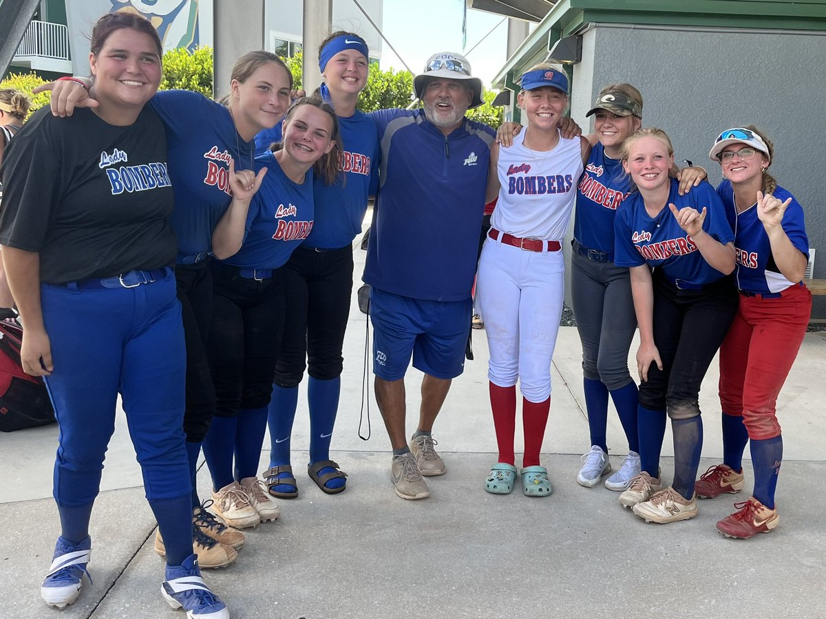 What an awesome experience today at the <a href="/FGCU_Softball/">FGCU Softball</a> camp! Thank you coach @FGCUSBDeiros  and <a href="/HansonMolls2/">Mollie Hanson</a>  Hope to see you at the field again soon! 🦅<a href="/BombersRandolph/">Clearwater Lady Bombers 16u Gold</a>