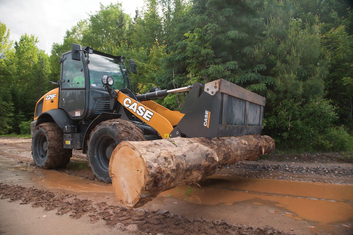 CaseCE's tweet image. Did you know that CASE #compactwheelloaders have the same coupler as both CASE #skidsteers and #compacttrackloaders? Allowing you to use more attachments and get more jobs done. Learn more! ow.ly/NXYe50JT6FZ

#constructionequipment #casece
