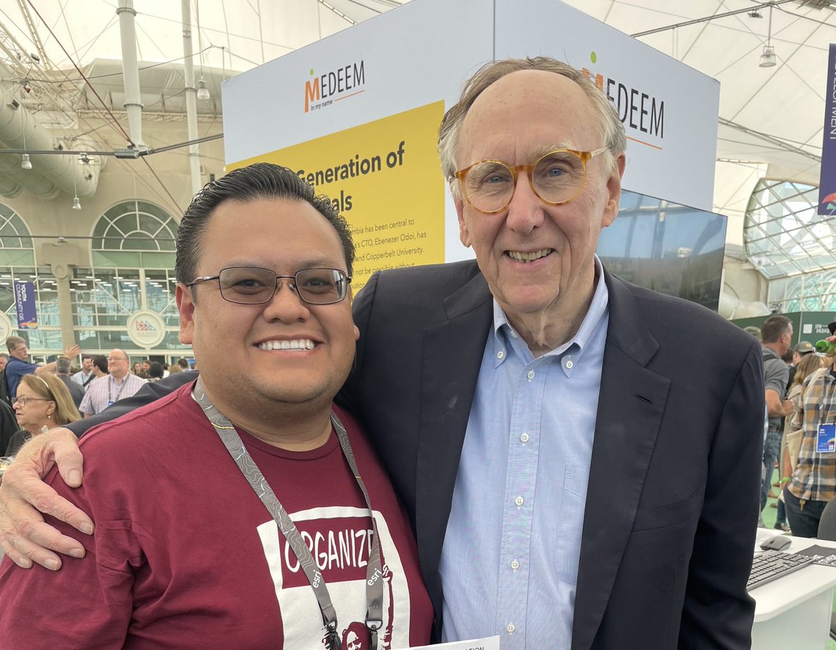 Angel_Ruiz_5's tweet image. Mr. GIS Jack Dangerman ⁦@EsriUC⁩ ⁦@DoloresHuertaFD⁩ ⁦@DoloresHuerta⁩ ⁦@EquitableMaps⁩ ⁦@ChicanoGis⁩ #GIS #MappingPower ⁦@Esri⁩ 😃