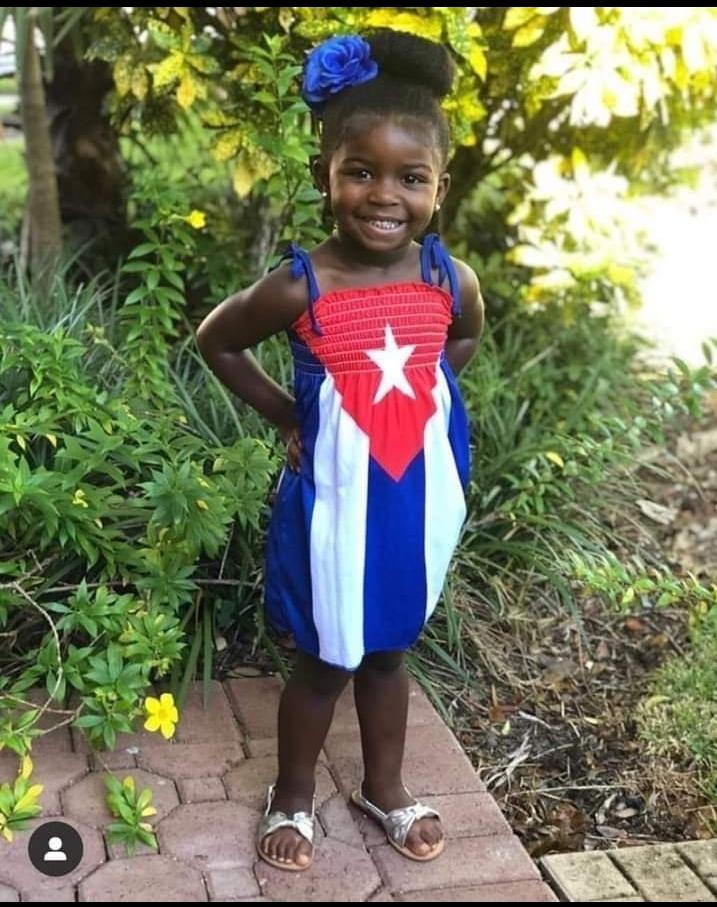 cubanita4703's tweet photo. 🎼Ay por eso canto a las flores
Y a la mañana que inspira
Ay le canto a Cuba🇨🇺 querida
La tierra de mis amores 🎼❤️
#CubaPorLaPaz #CubaVive 
#CubaViveYTrabaja #Cuba https://t.co/Jkp3awfAt1