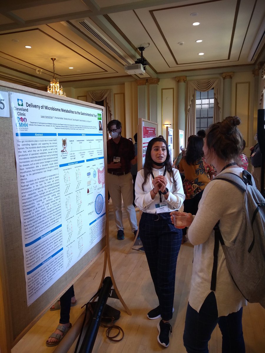 Busy poster session for <a href="/claesengroup/">Jan Claesen</a> and <a href="/PhilipAhern/">PhilipAhern</a> lab members <a href="/Layaan_1376/">Layan Hamidi Nia</a> and <a href="/RGlowacki13/">Robert Glo13, PhD</a> 
#BenMicrobesMtg