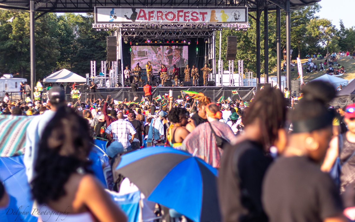 djmoff909's tweet photo. 34th Annual AFROFEST Festival 2022 celebrating Toronto’s multiculturalism and the progress of African Culture in Toronto 🇨🇦 and around the globe.
#livemusicphotography #afrofest2022 #liveconcert #Festival2022 #multiculturalism #liveperformance #afrobeatstotheworld https://t.co/bSQRAeGARO