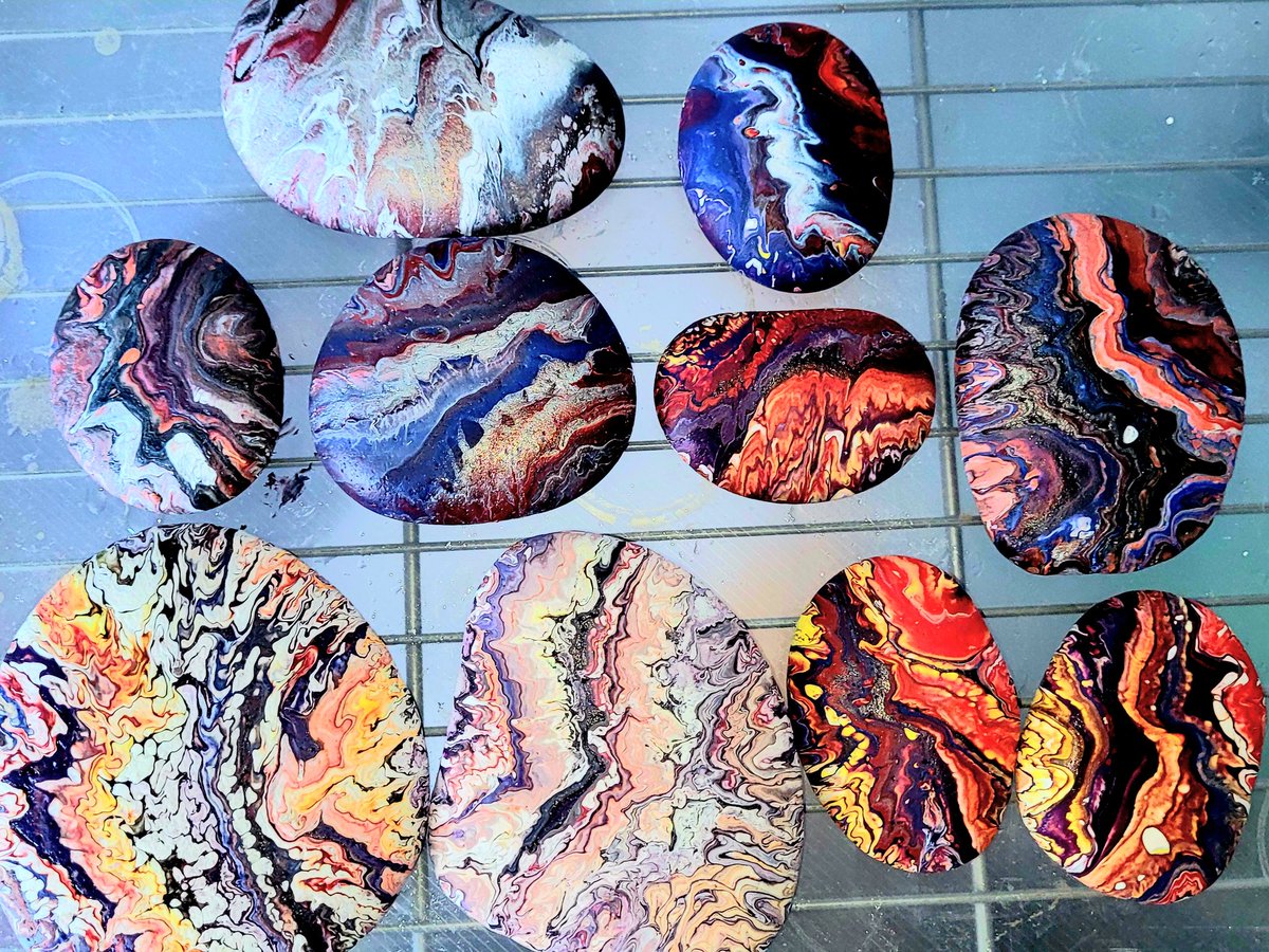 rider_roxann's tweet photo. #WCPR west Coast Painted Rocks headed to Fayetteville Louisiana https://t.co/qv7gB3DFHE
