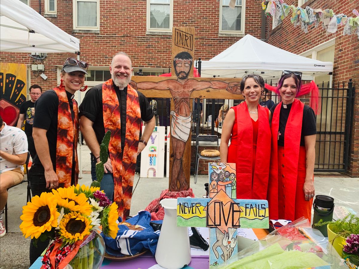 MercyATL's tweet image. This week's Mercy Newsletter is out! We're so excited to celebrate the ordination of Pastor Tracey Lynn, who has joined our pastoral team! What a beautiful service and fun day of celebrating together in community.- mailchi.mp/32bc03096753/m…