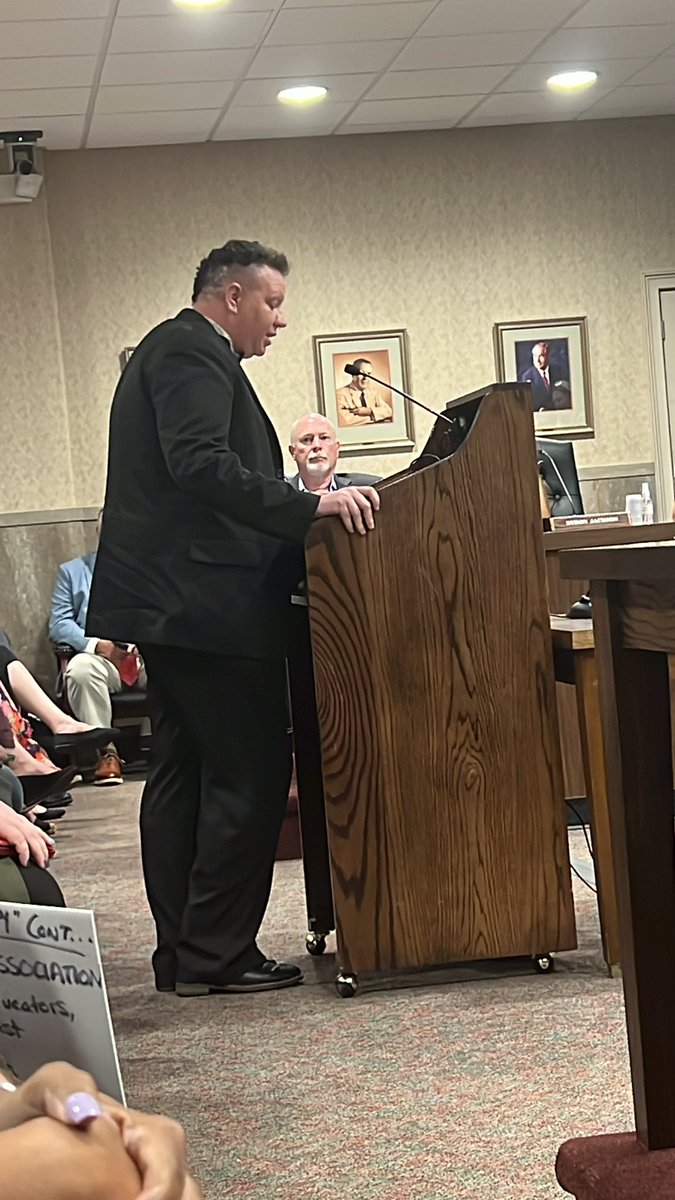 WilliamKyleVass's tweet photo. Up next, Reverend Oliver Snow. Says there is a moral panic in this country right now. “The media says we are groomers.” Says LGBTQ+ folks have no interest converting children to being gay. “What we want is them to be happy and healthy.” https://t.co/yiaqDSEYDg