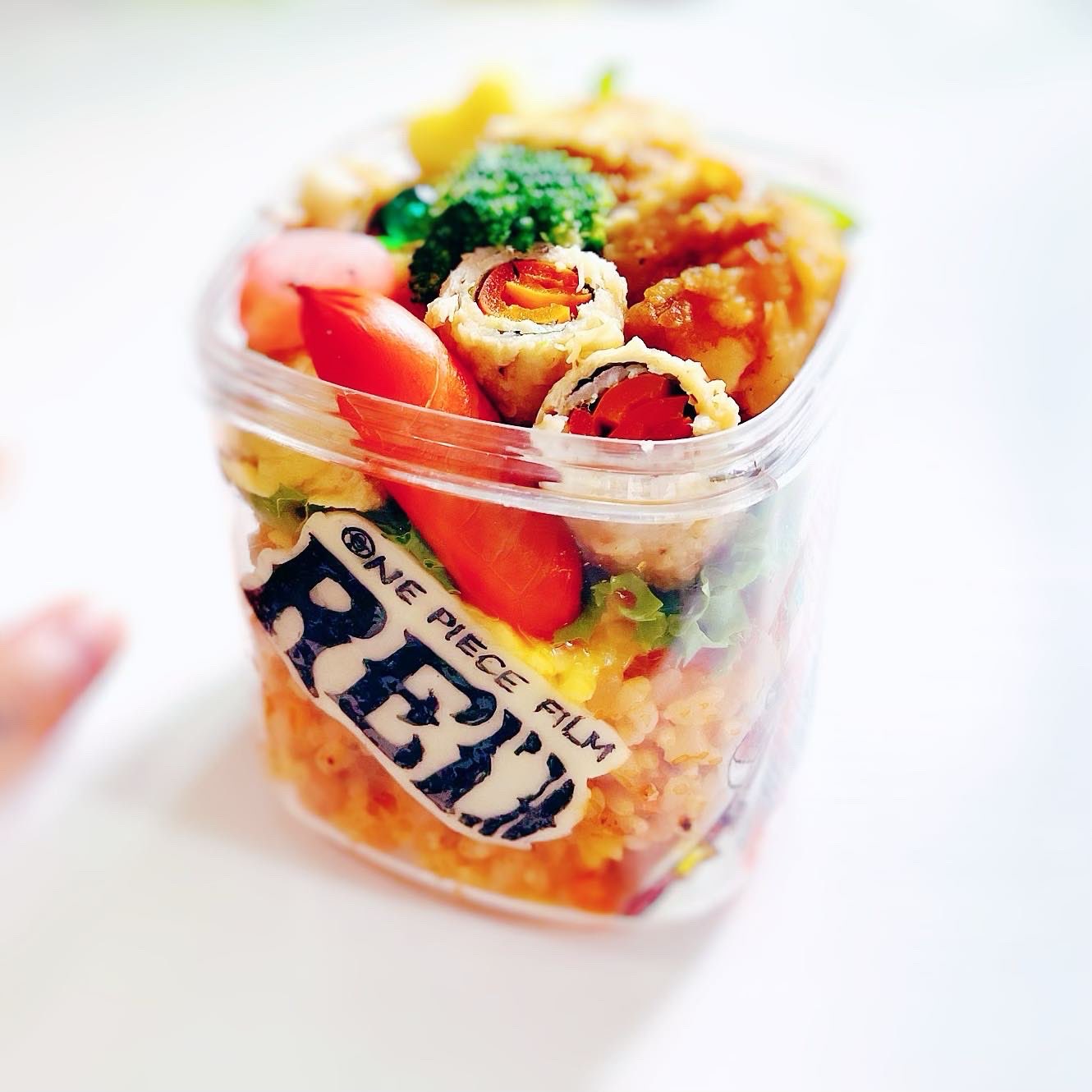 Dining Bal Chimama キャラ弁お兄ちゃん 今日の妹のお弁当 One Piece Film Red ウタ T Co Hlci944c4q シスコン キャラ弁 キャラ弁お兄ちゃん 尾田栄一郎 ワンピース ウタ Ado Onepiece Onepiecefilmred Japaneseanime