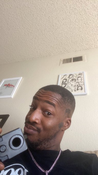 I jus knoooooow you not talkin???????? LMFAOOOO https://t.co/GIDt4wxzjU