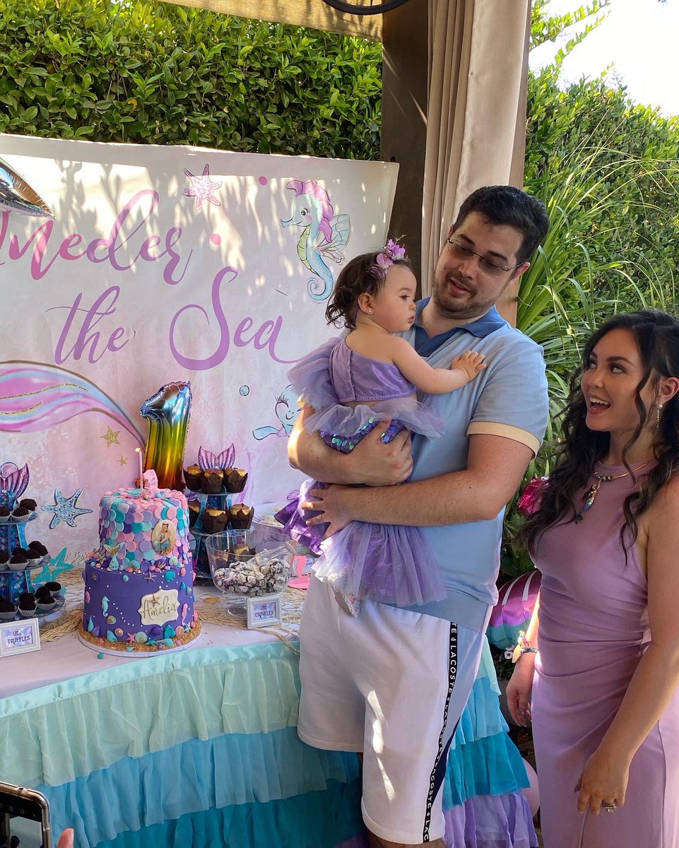 Anna Perez de Tagle-Kline tweet media