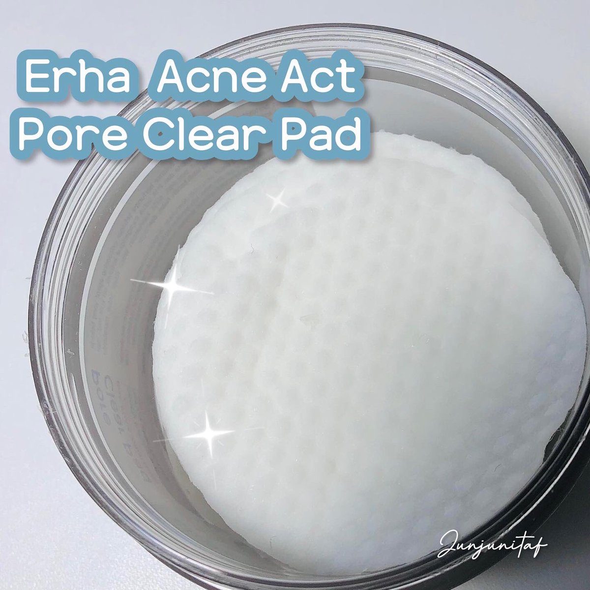 junjunitaf's tweet photo. ✨ ERHA ACNEACT PORE CLEAR PAD ✨ 

Eksfoliasi pad tanpa bilas nih, bikin simpel dan no ribetribet club! ✨ https://t.co/L8W4u6BOhF