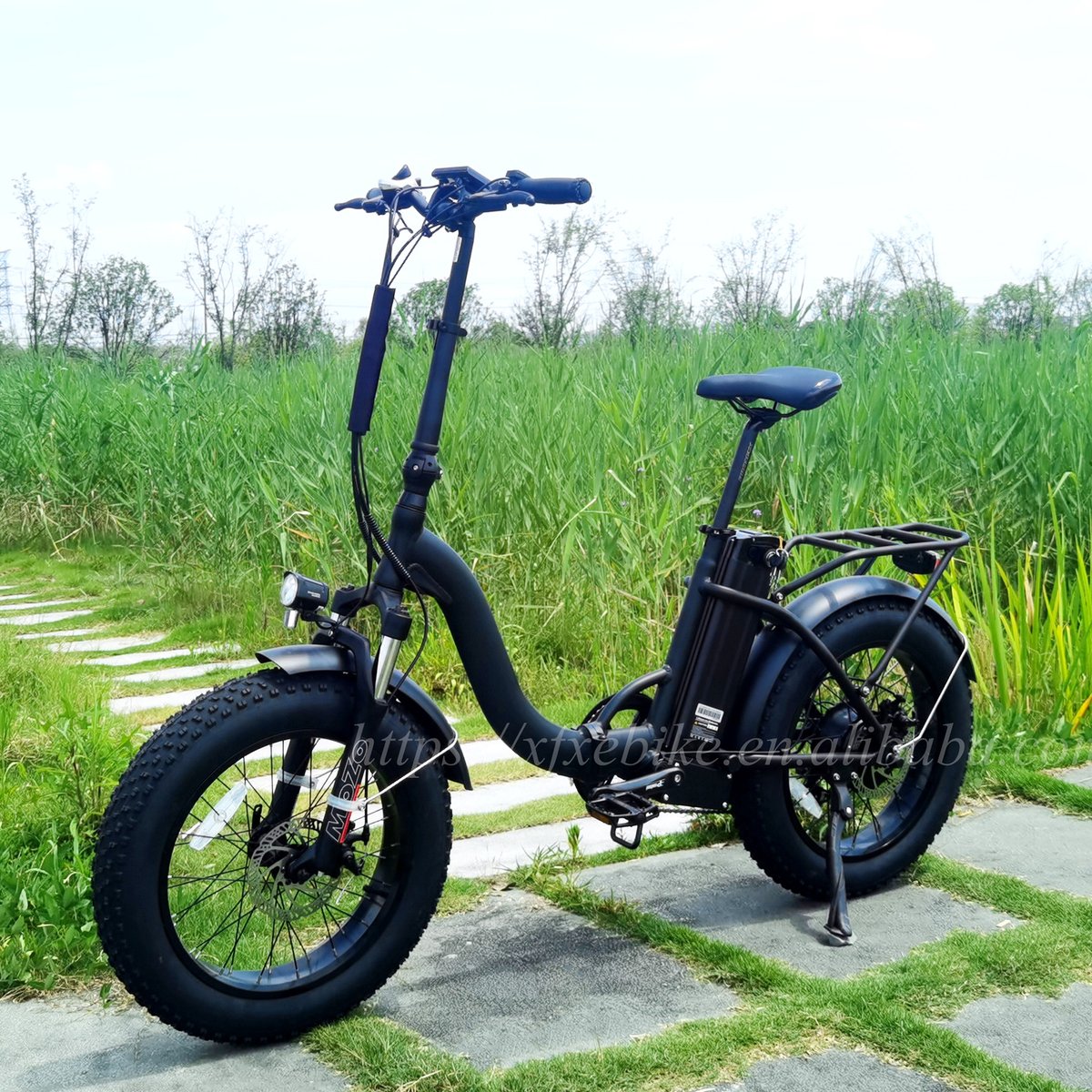 Rebecca_chen_2's tweet photo. PASSION EBIKE-MID YEAR BIG DISCOUNT
🔥20 Inch Foldable Snow/Beach Ebike🔥
1️⃣ Step thru foldable ebike
2️⃣ 20'' fat tire &amp; 500W Bafang rear hub motor
3️⃣ 15Ah removable lithium battery
4️⃣ Customizable color

#ebike #ebikes #ebikestyle #ebikelife
#electricbike #fatebike #foldablebike https://t.co/TOkOmo0784