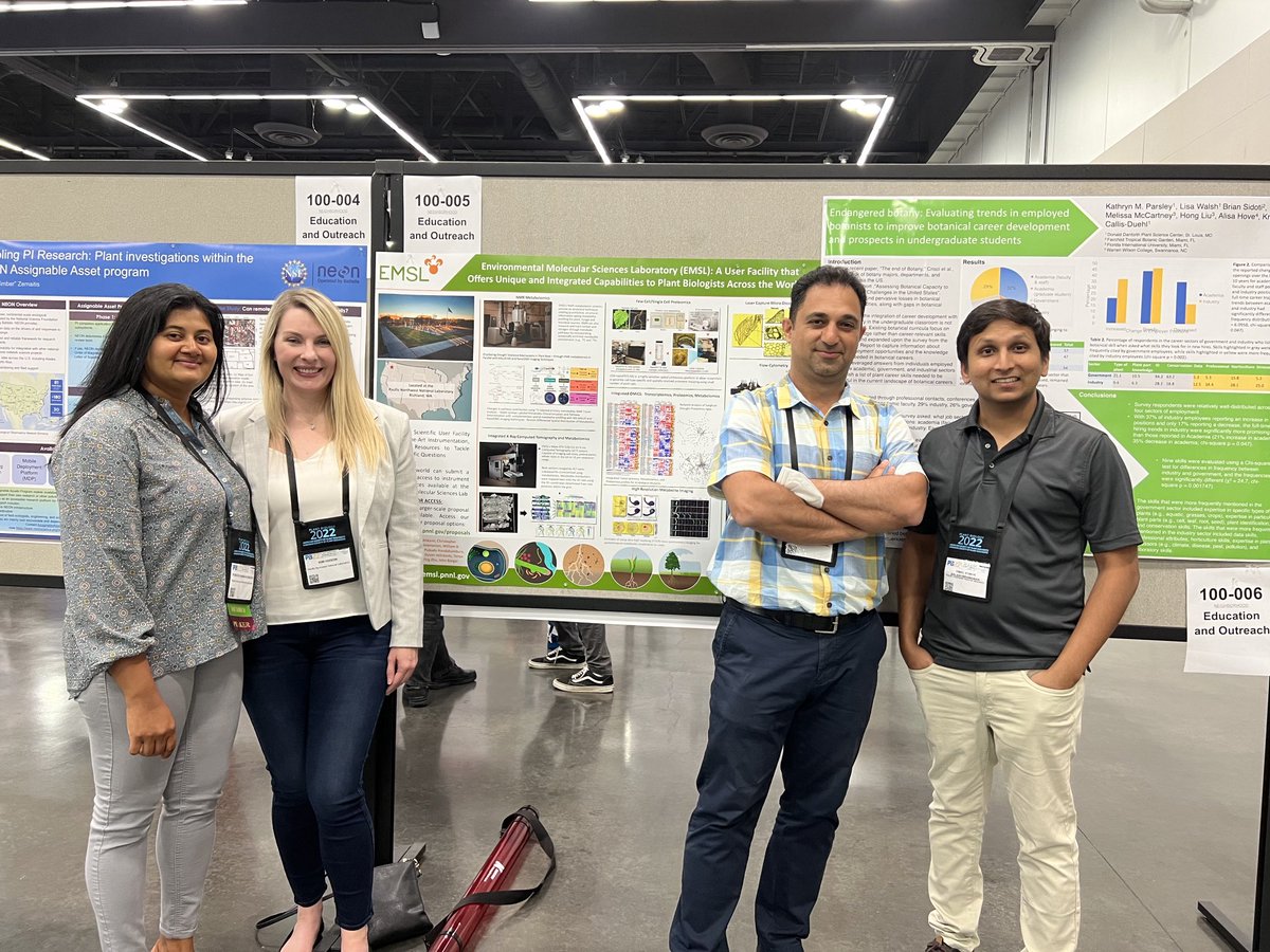 Check out ⁦@EMSLscience⁩ poster in ⁦@ASPB⁩ #PlantBio2022 to learn more about EMSL capabilities and resources and their applications in plant and rhizosphere research ⁦👇See comments