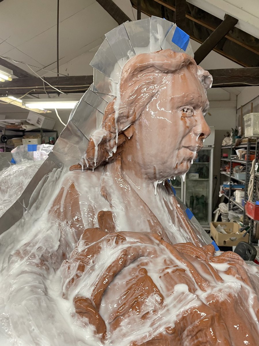 becvandyk's tweet photo. Work in progress #bronzecasting Meridian Sculpture on ‘Three Women on Kurnai Country’ @GabbyWilliamsMP #firstnationsfirst #puthernameonit #womenspublicart pics by Harri at Meridian 📸 https://t.co/dHzk8TZSkX