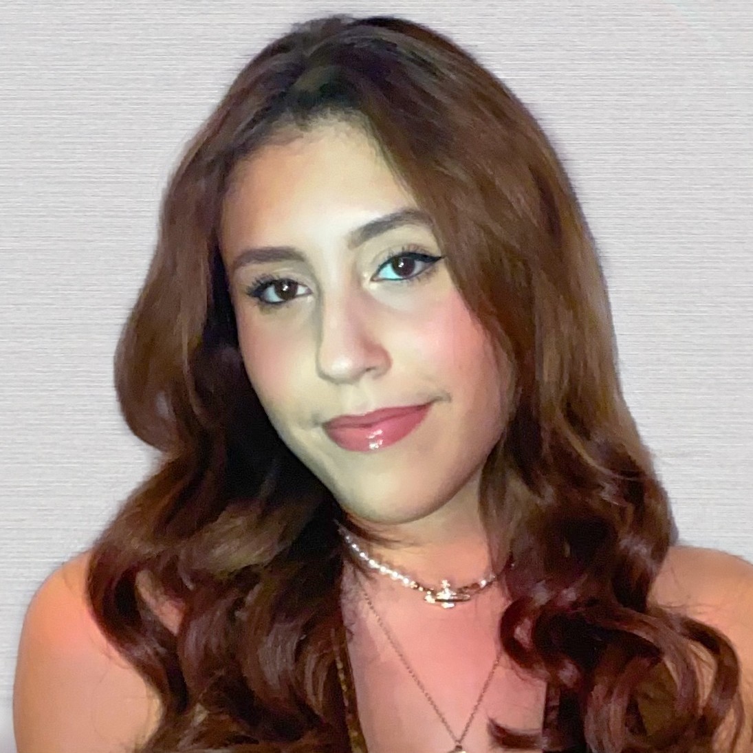 HSFNews's tweet photo. #HSFStudent Samantha Gomez, selected to attend the 2021 (virtual) Youth Leadership Institute, hopes to attend Columbia University and major in Business Administration. #HSFStories https://t.co/c3jWP95CV2