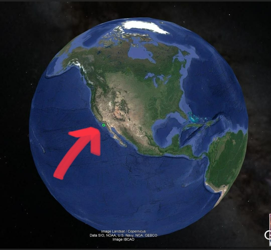 doubleDutchquak's tweet photo. The UN says the Earth's population will soon reach 8 billion people
Here's what 8 billion people standing 3 ft. apart in a grid (3 ft left to right, and 3 ft front to back) would look like,it’s a square only 50.8 miles on a side.
Every ‘problem’ we are faced with is FAKE😂😂😂 https://t.co/Y70jyp7hvz
