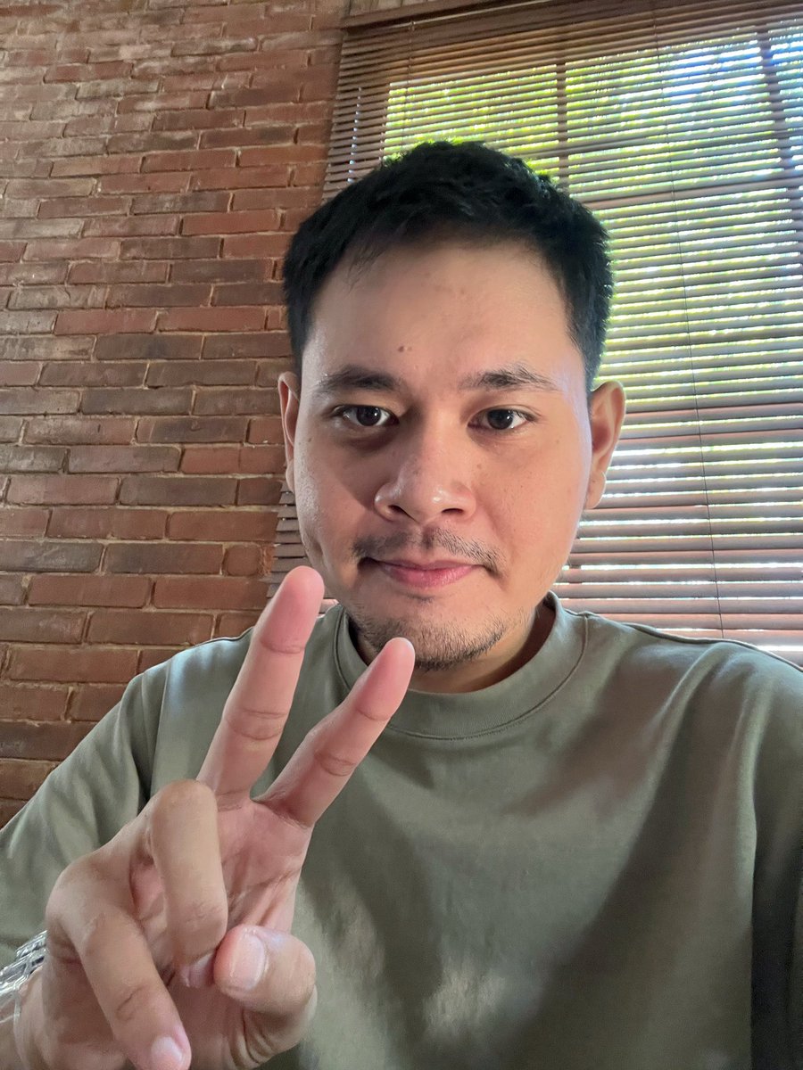 ℝ𝔸𝕍𝕀 tweet media