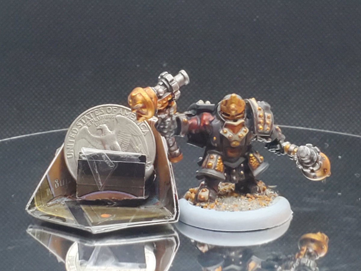 empryme's tweet photo. And #MiniatureMonday is once again here. For it, I've got my latest model from the #PointADay challenge: Stone Lord Guvul Godor. This great noble among the dwarves leads his unit of #ForgeGuard and can command other units as well.

@privateerpress #WARMACHINE  #p3painters #Rhulic https://t.co/dbZDnaPdqY