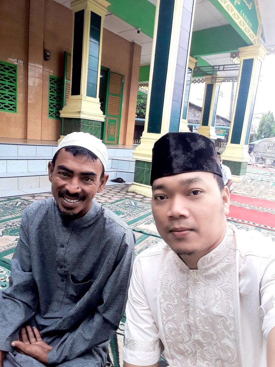 gandasimon28's tweet photo. Idul Adha 1443H 🐑🐫🐐🐃🕌 https://t.co/CmU523wrX6