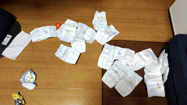 @4yon_n 双子の破壊力すごいですよねー本当。分かります🥹我が家は毎日、何回もドロボーが入ります。 